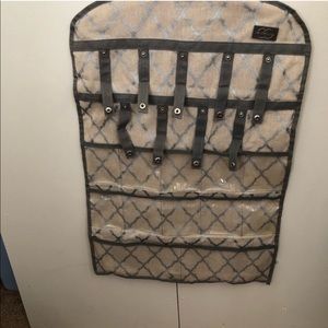 Hanging jewelry organizer
